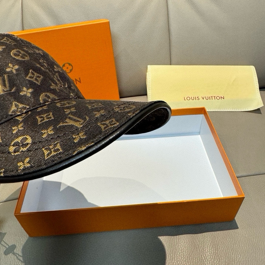 【LOUIS VUITTON ルイヴィトン】【数量限定】 野球帽 / ハット  241126