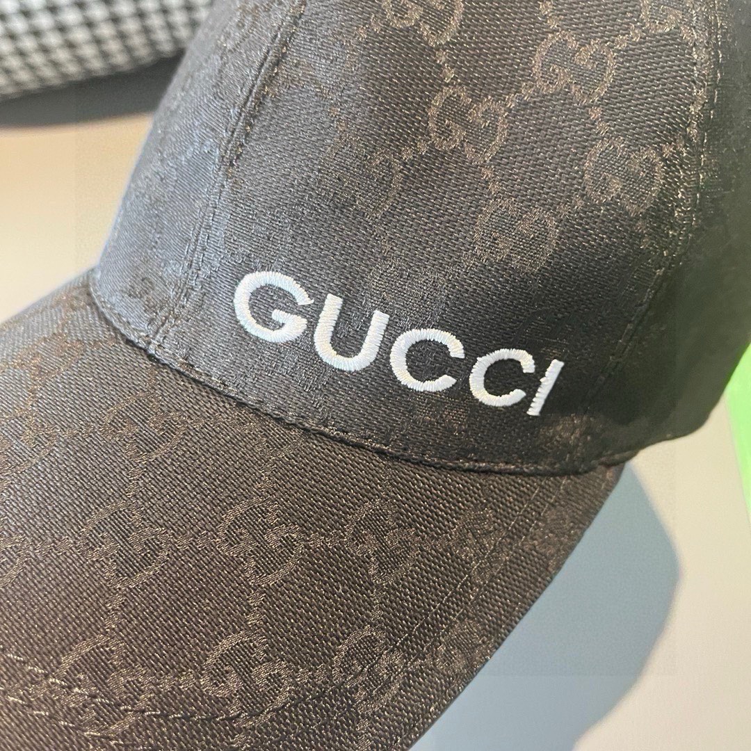 【GUCCI  クッチ 】【数量限定】 野球帽 / ハット  241126