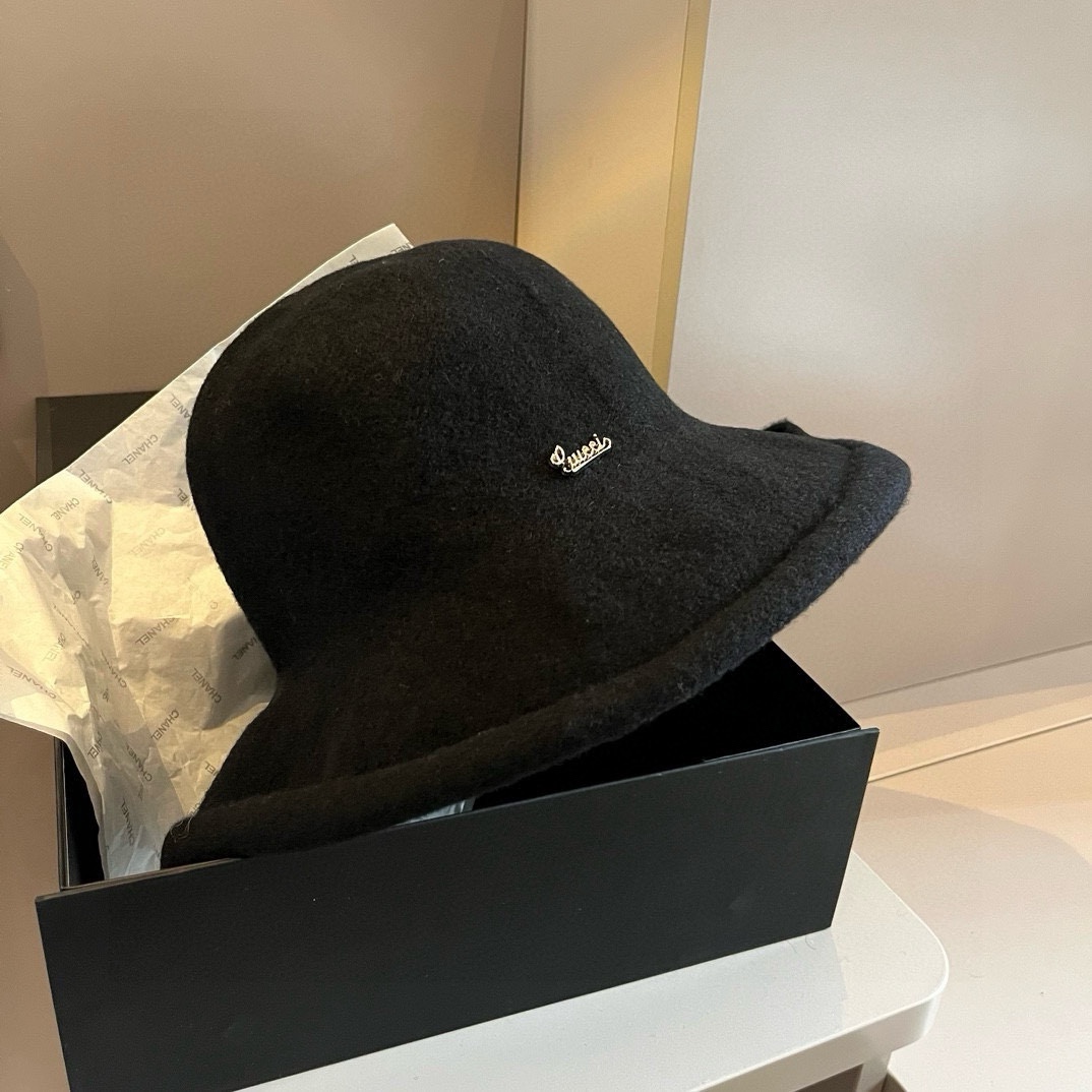 GUCCI(グッチ)フィッシャーマンズハット  241126