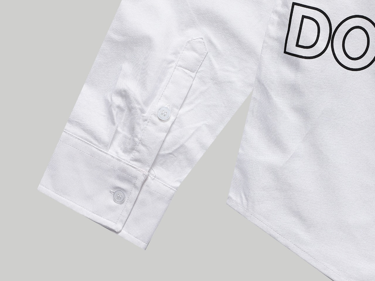 【LOUIS VUITTON 公式旗艦店】ルイヴィトン  シャツ    ご好評に付き再入荷！