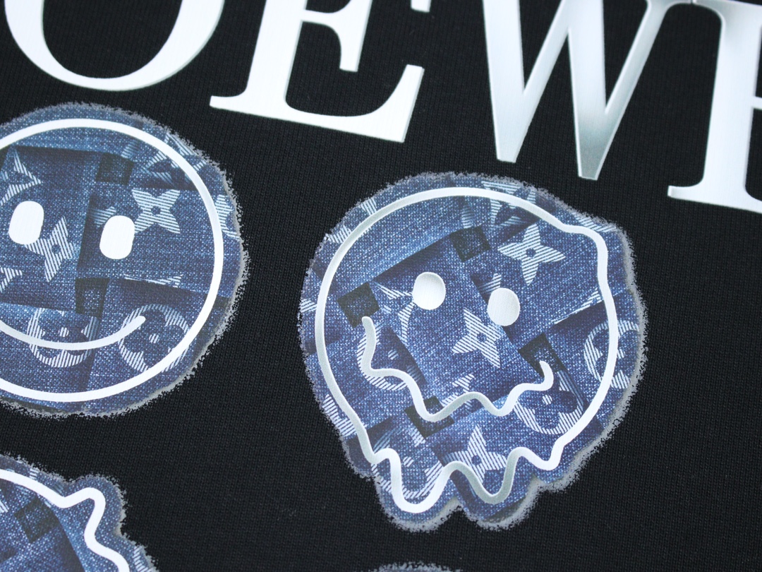 【LOEWE 公式旗艦店】 ロエベ 丸首の衛衣 スウェット ご好評に付き再入荷！