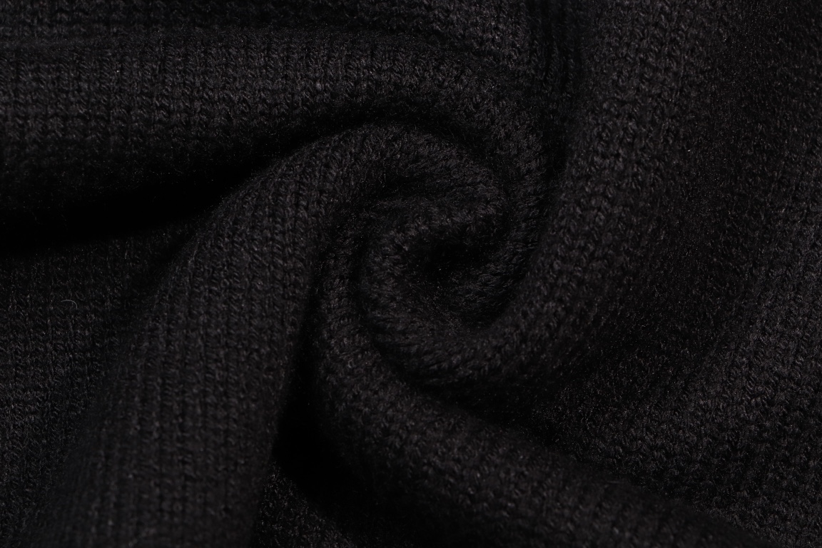 【GUCCI 公式旗艦店】グッチ  セーター好評に付き再入荷！