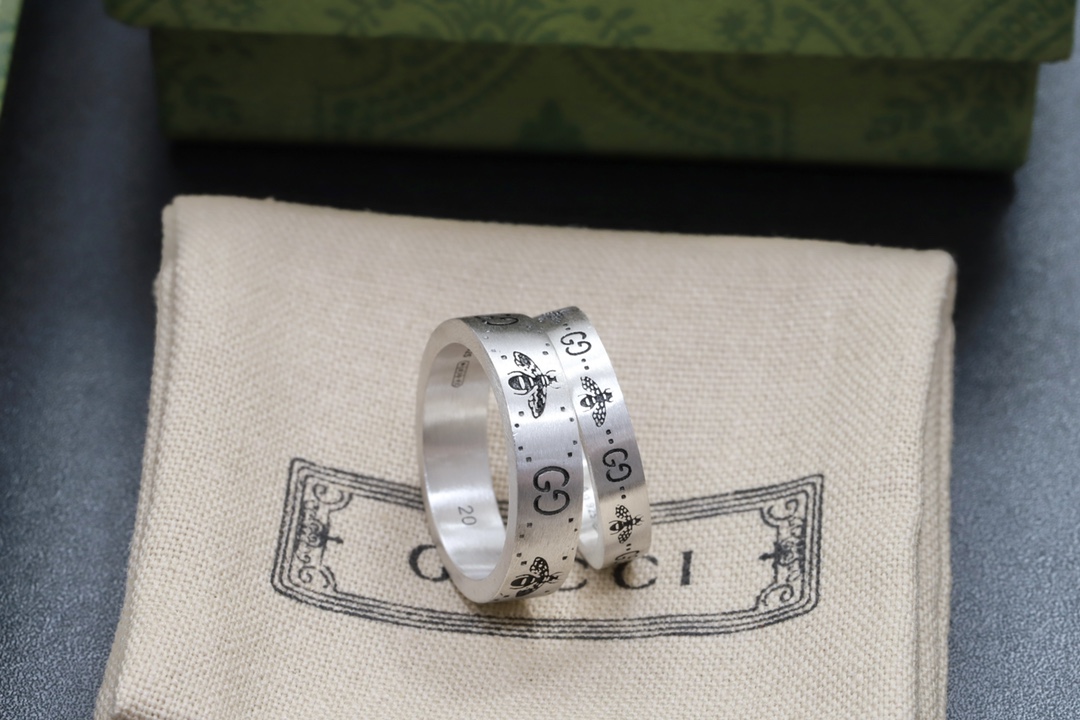 【GUCCI】 グッチ  指輪