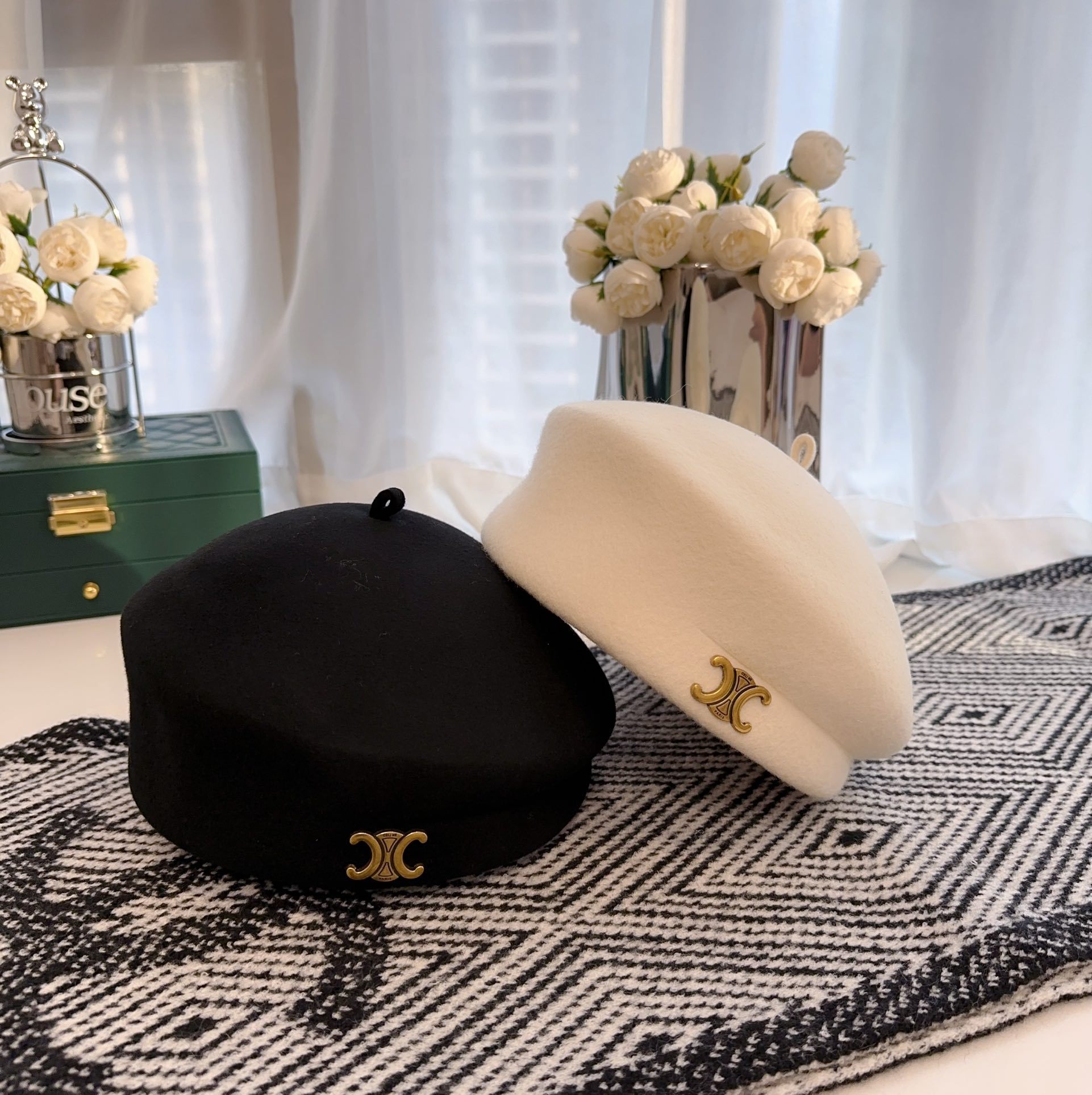 (CELINE)  セリーヌ ベレー帽