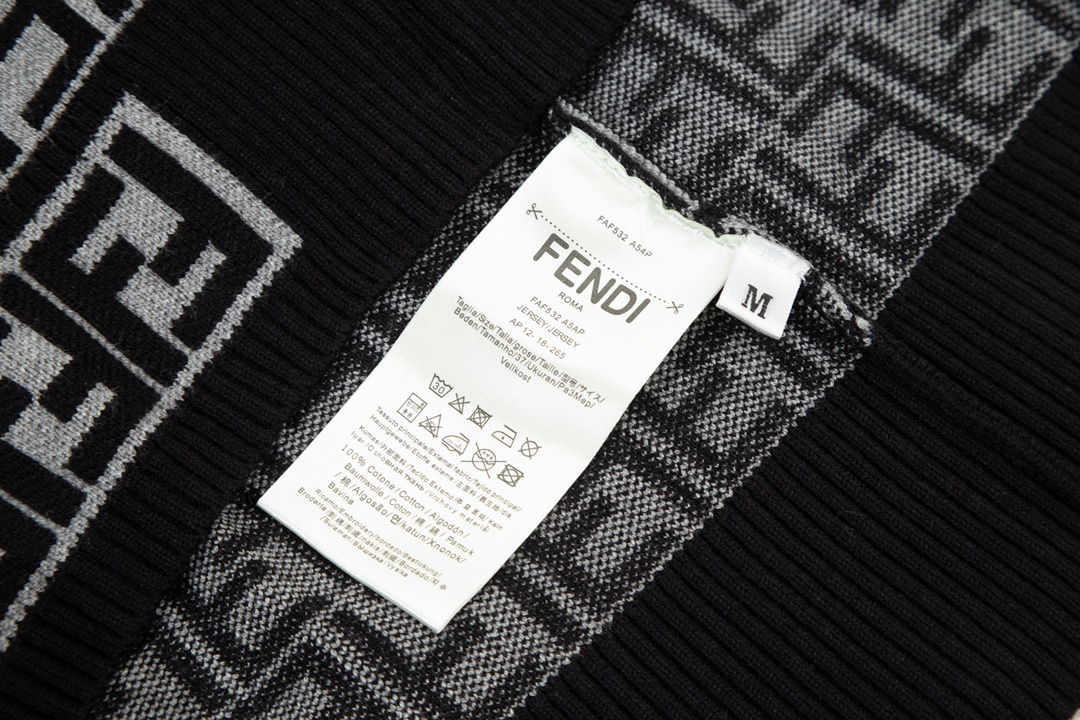 【FENDI 公式旗艦店】 フェンディ セーター好評に付き再入荷！