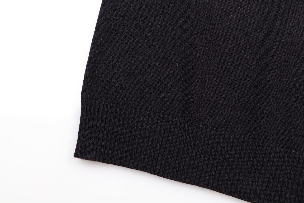 【MONCLER 公式旗艦店】モンクレール セーター好評に付き再入荷！