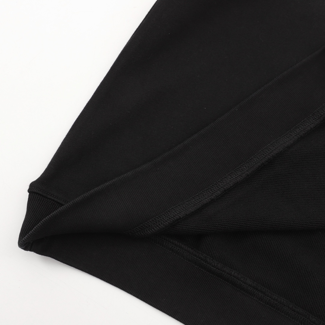 【CHANEL 公式旗艦店】シャネル  丸首の衛衣  スウェットご好評に付き再入荷！