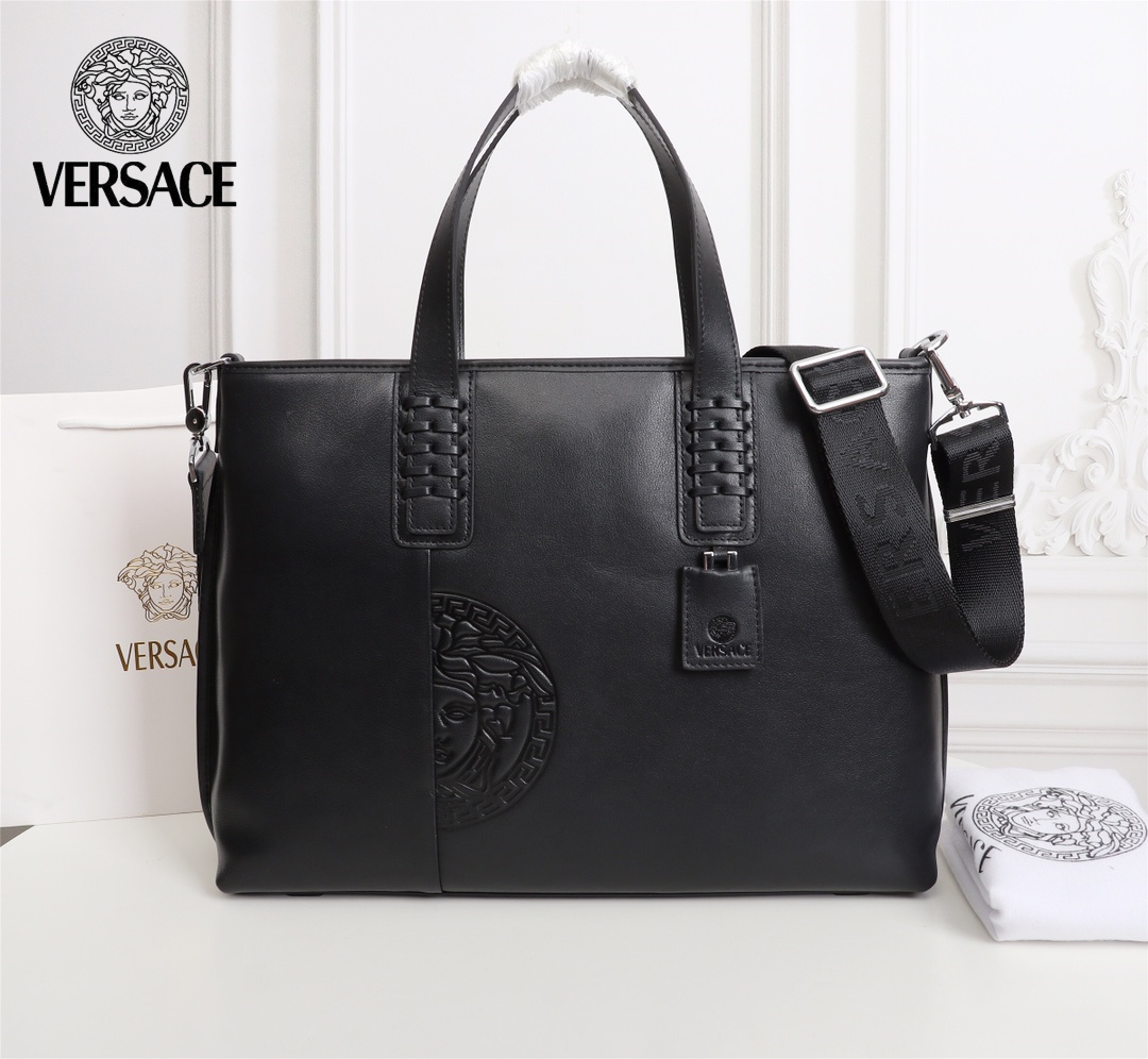 【VERSACE   公式旗艦店】ヴェルサーチ   斜めがけバッグ 当日出荷 好評に付き再入荷39*29*7CM