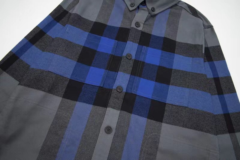 【BURBERRY   公式旗艦店】バーバリー  シャツ   ご好評に付き再入荷！