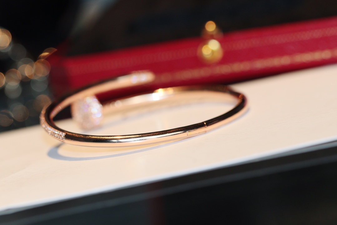 【CARTIER】ブレスレット、ファッションシンプルなスタイル