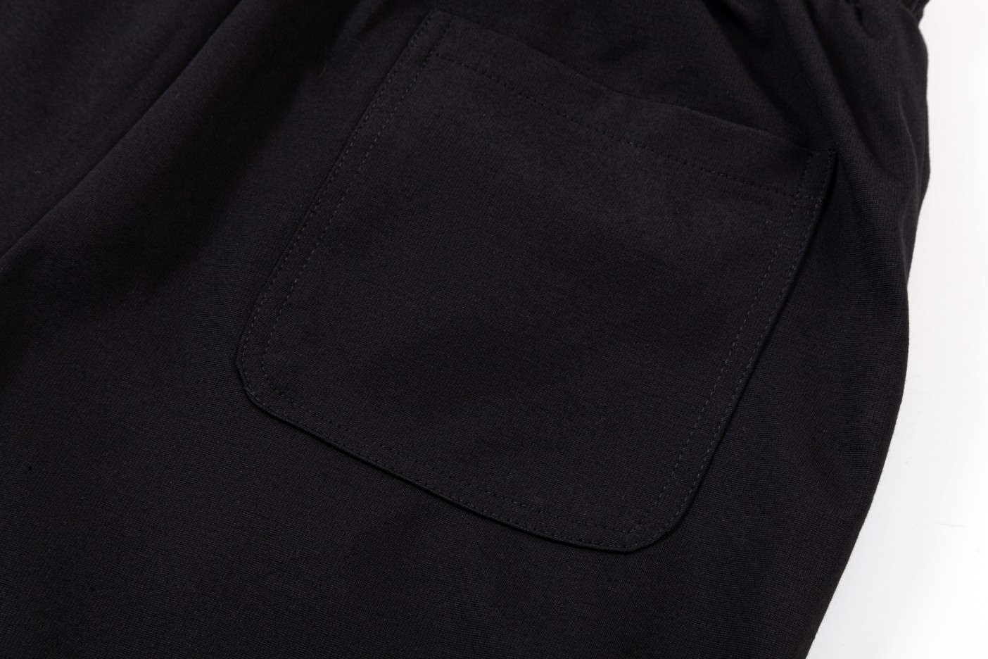 【DIOR  公式旗艦店】ディオール   ショートパンツ  ご好評に付き再入荷！