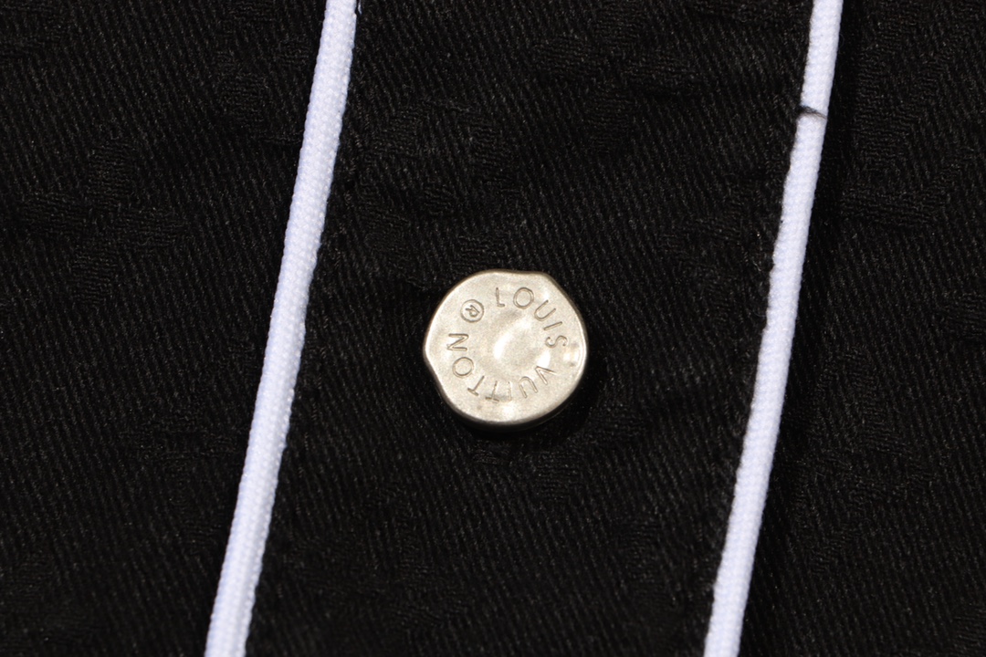 【LOUIS VUITTON  公式旗艦店】ルイヴィトン 半袖シャツ ご好評に付き再入荷！