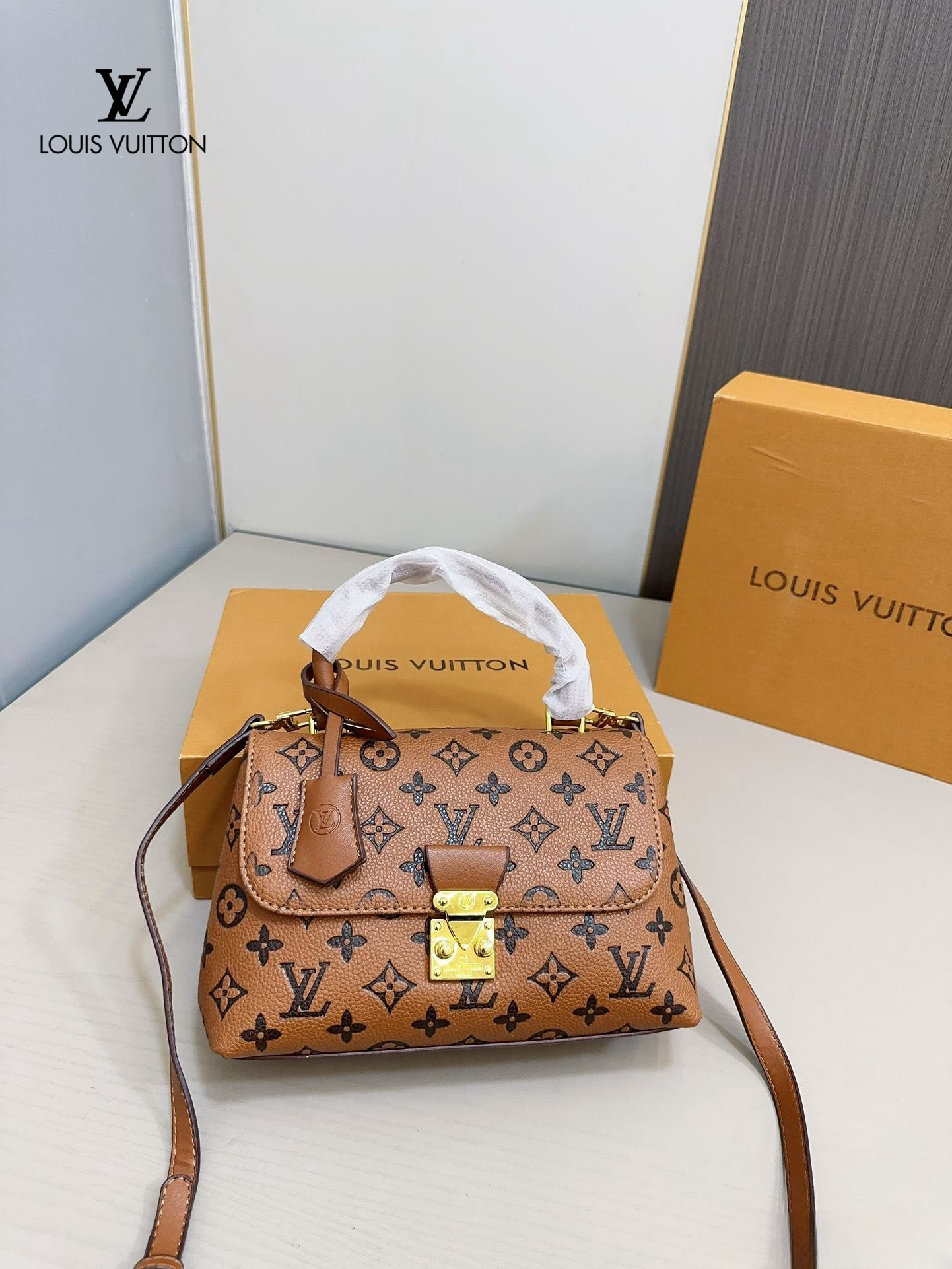 【LOUIS VUITTON 公式旗艦店】ルイヴィトン  斜めがけバッグ 当日出荷 好評に付き再入荷！25*18CM  1240722