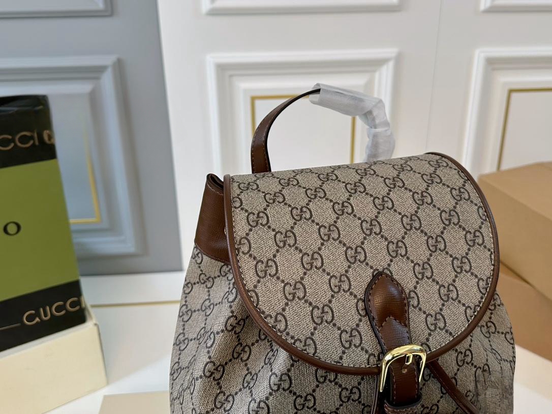 【GUCCI 公式旗艦店】グッチ 斜めがけバッグ 当日出荷 好評に付き再入荷！27*36CM  240724