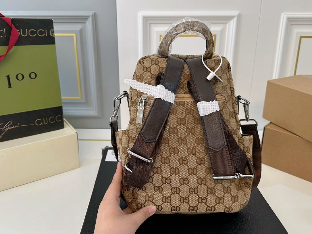【GUCCI 公式旗艦店】グッチ リュックサック 当日出荷 好評に付き再入荷！22*30CM  240724