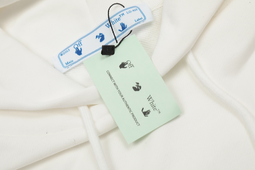 【OFF-WHITE  公式旗艦店】オフホワイトパーカースウェットご好評に付き再入荷 240806