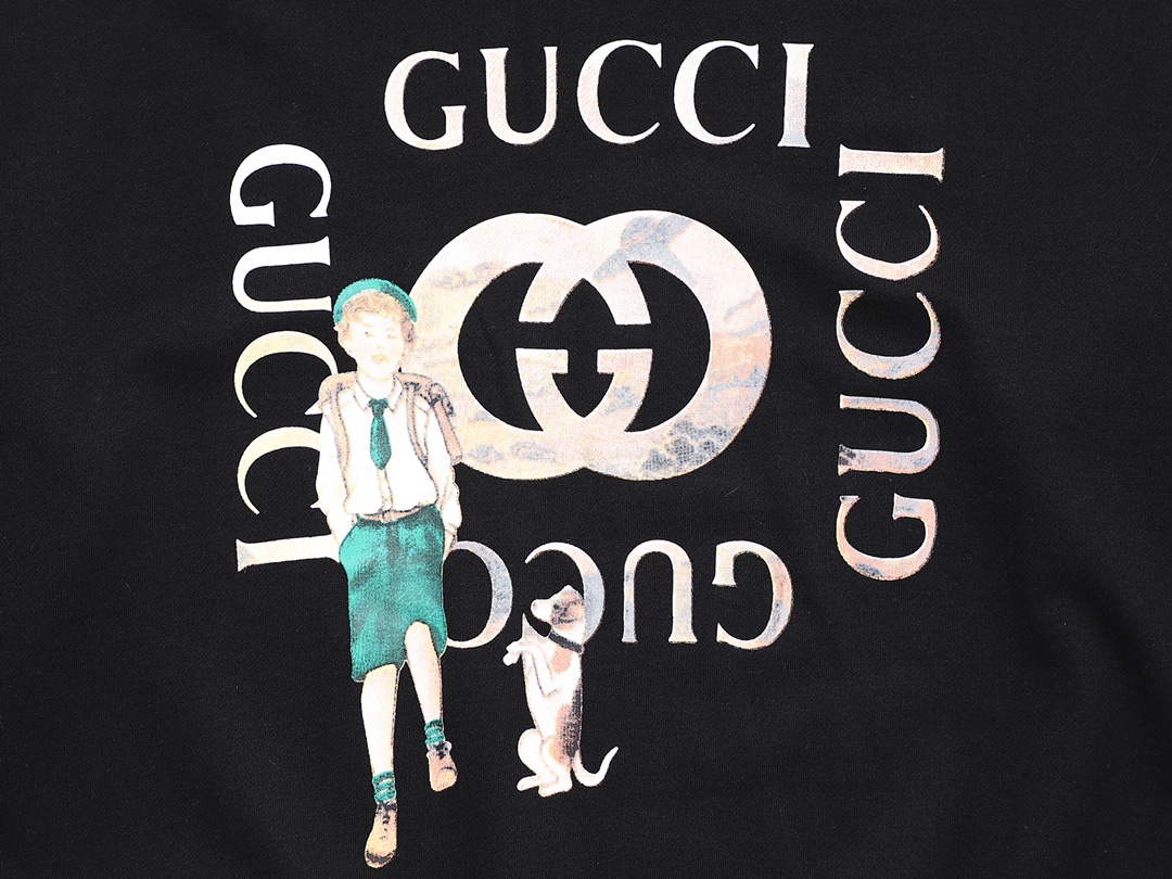 【GUCCI  公式旗艦店】グッチ 丸首の衛衣 スウェットご好評に付き再入荷 240811