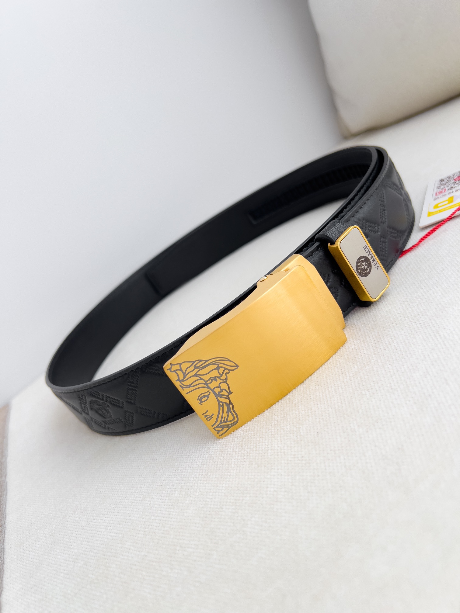 【VERSACE】(ヴェルサーチ) 3.5cmベルト メンズ 240903