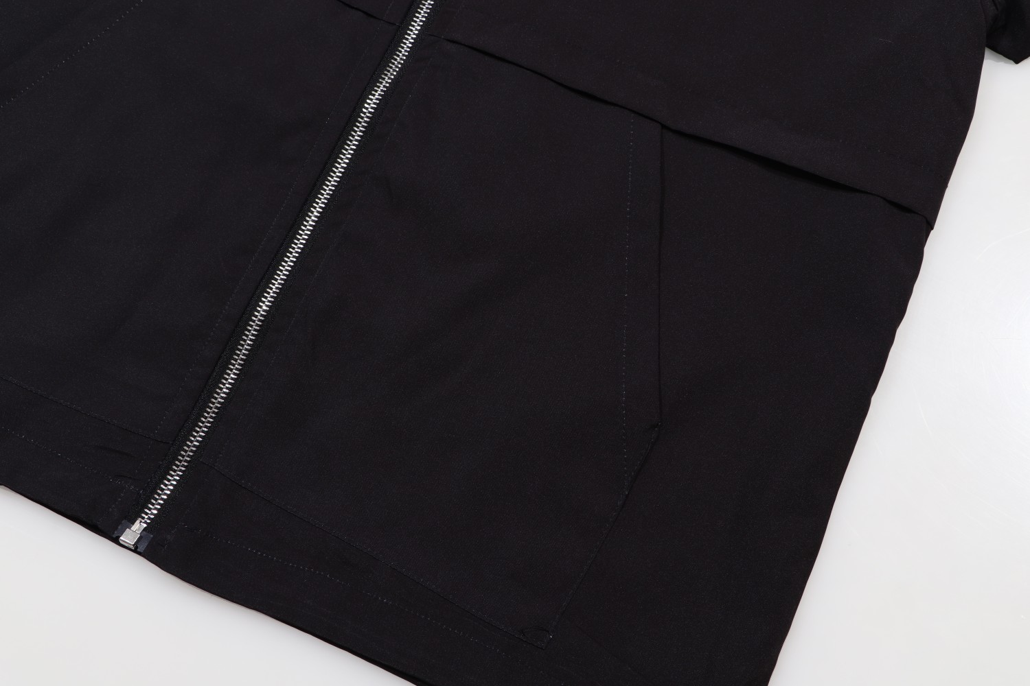 【BALENCIAGA】バレンシアガ   ジャケット着  ご好評に付き再入荷！240921