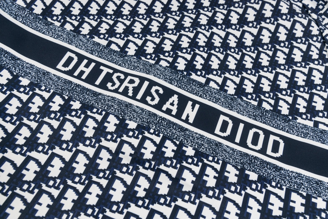 【DIOR  公式旗艦店】ディオール   ジャケット着 好評に付き再入荷！ 240923