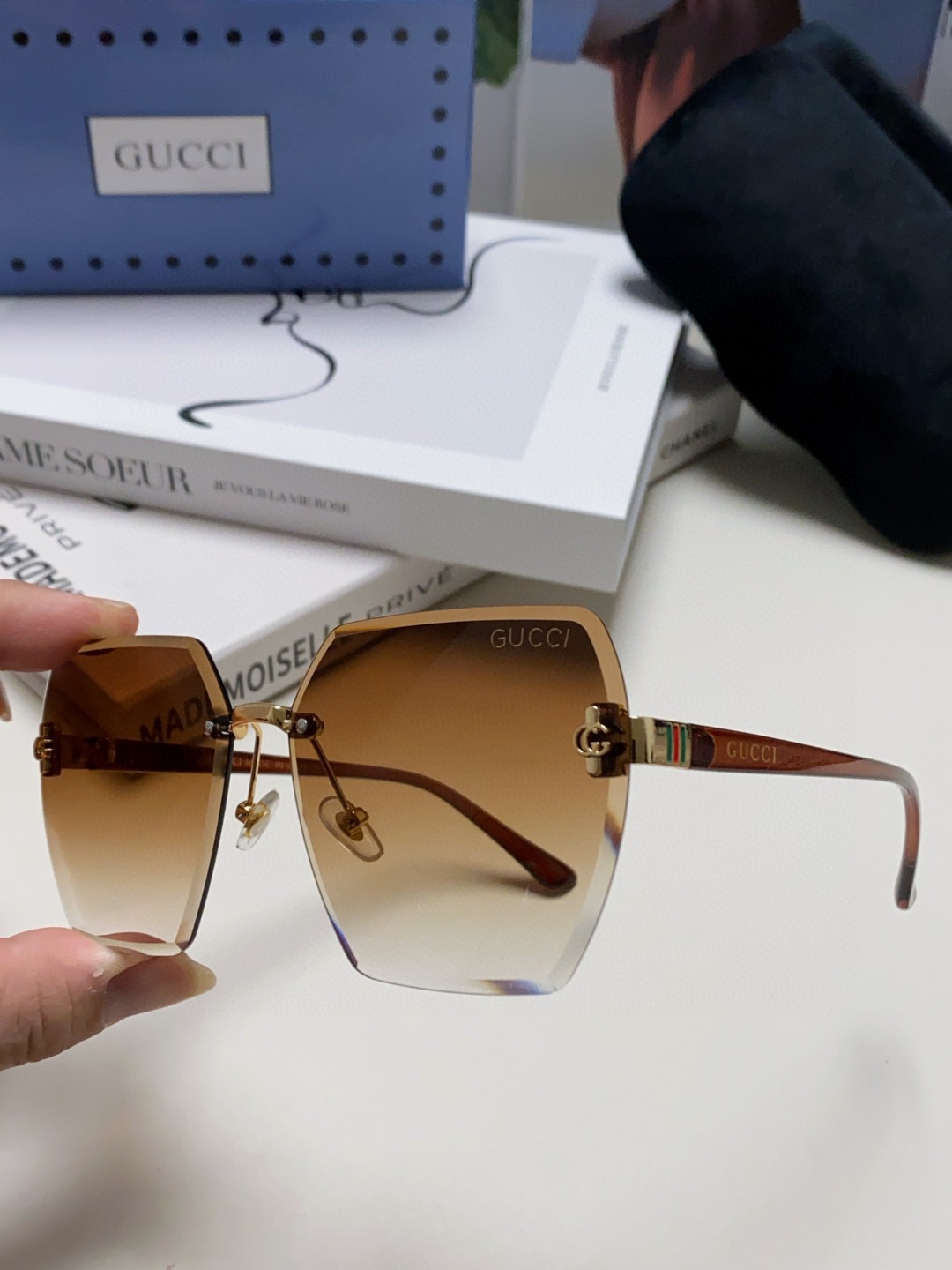 GUCCI( グッチ ) サングラス  241012