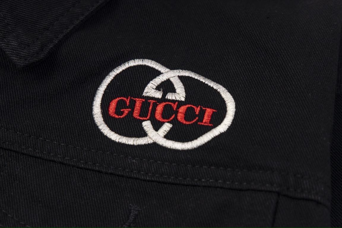 【GUCCI  公式旗艦店】グッチ  ジャケット着 ご好評に付き再入荷！241021