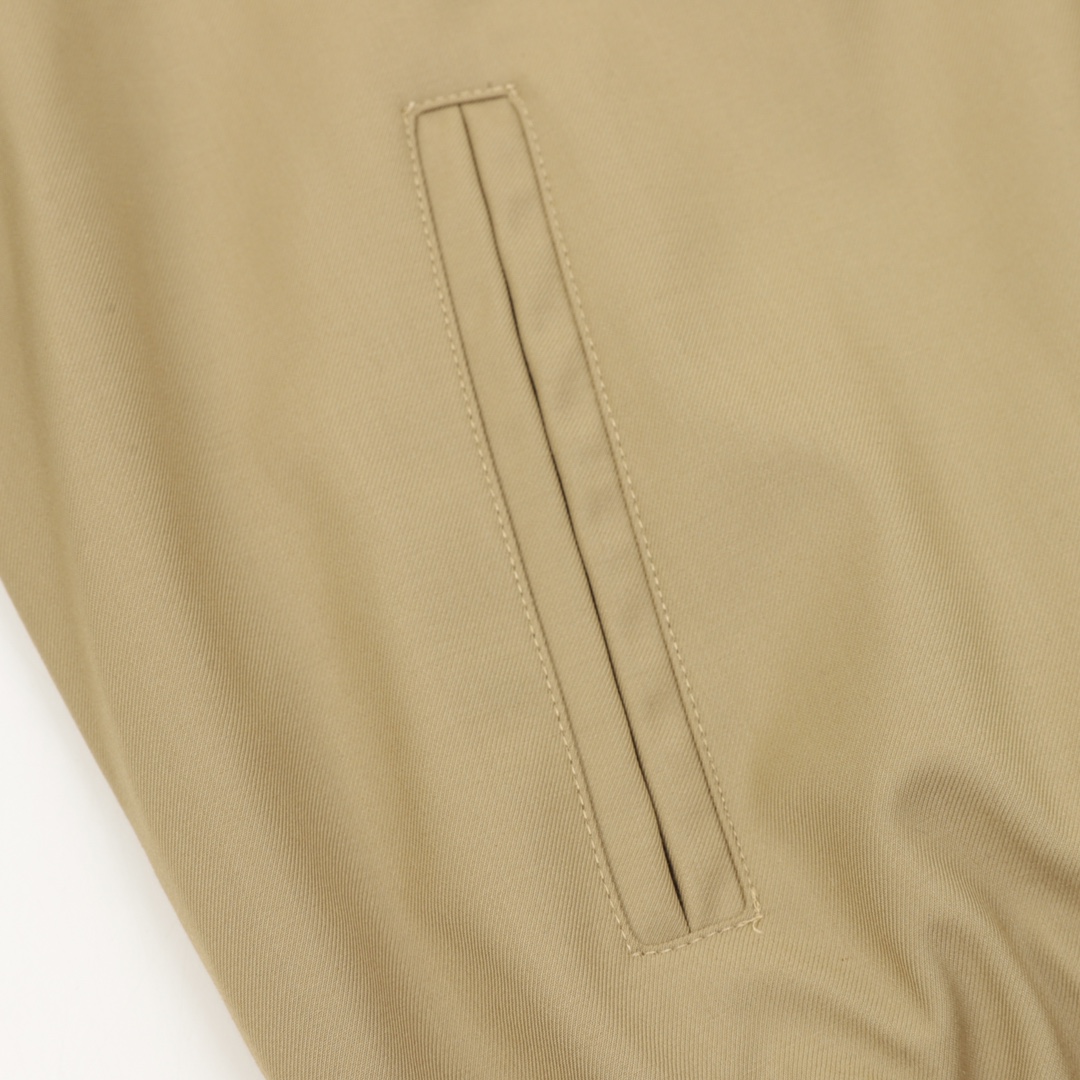 LV【LOUIS VUITTON  公式旗艦店】ルイヴィトン   ジャケット着ご好評に付き再入荷！241024