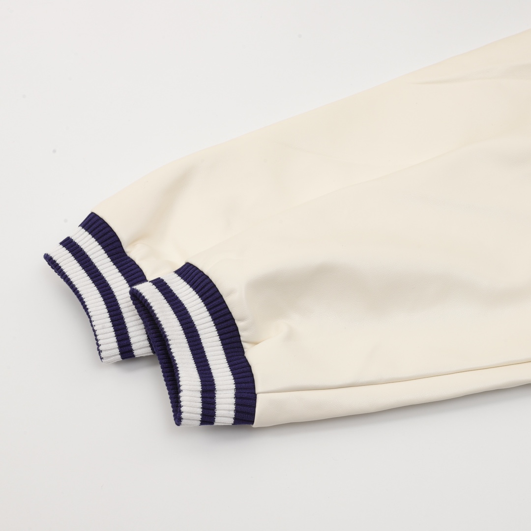 LV【LOUIS VUITTON  公式旗艦店】ルイヴィトン  ジャケット着 好評に付き再入荷！241028