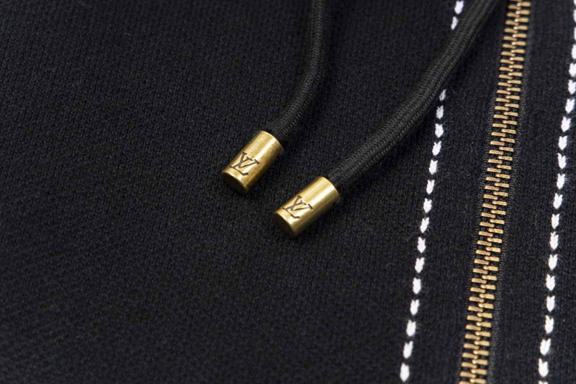 【LOUIS VUITTON 公式旗艦店】ルイヴィトン  セーター好評に付き再入荷！ 241029