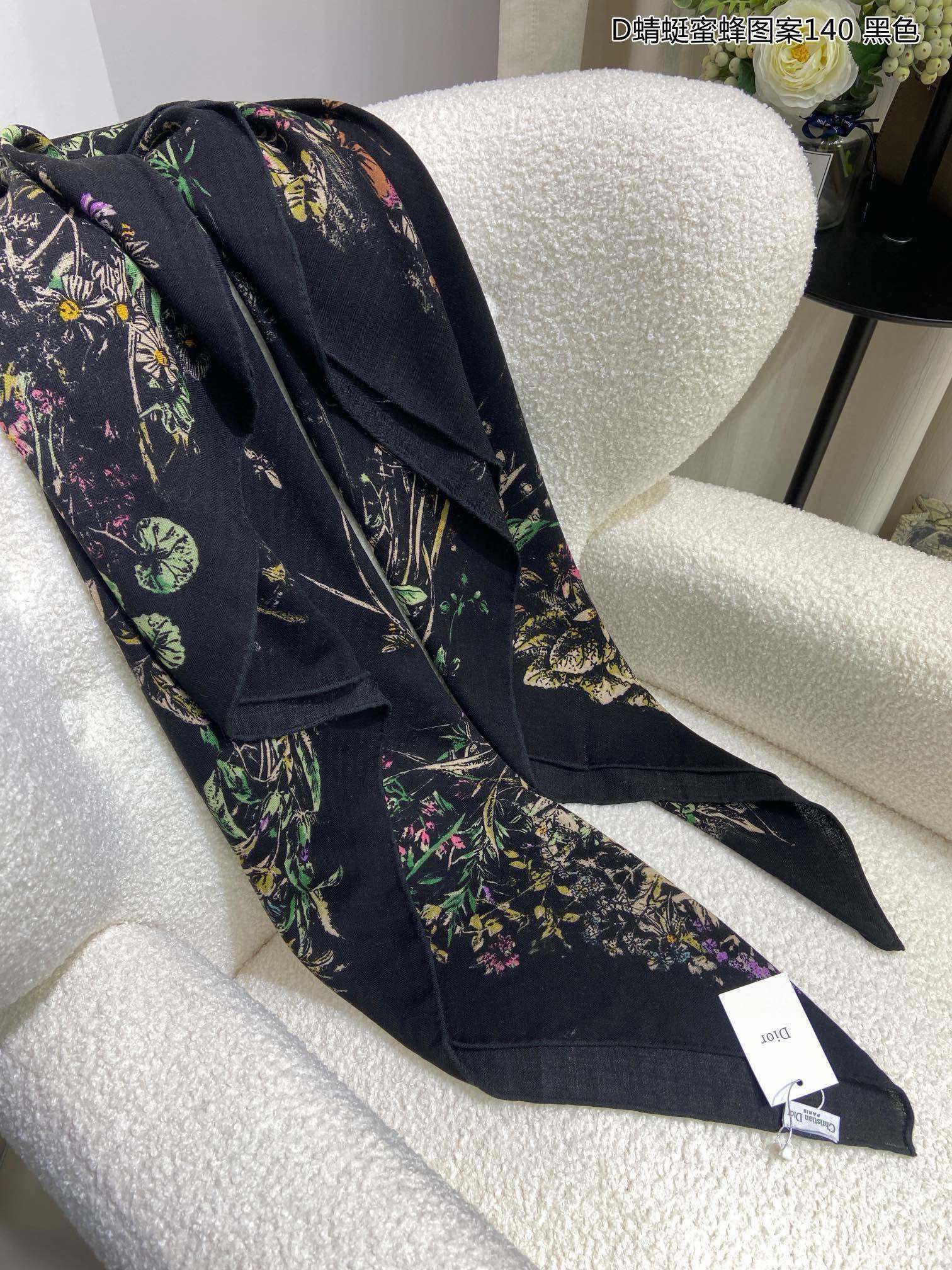 【DIOR  ディオール 】スカーフ  140*140cm  241108