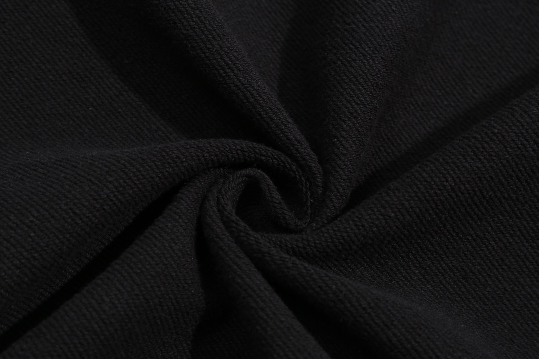 【ARCTERYX 公式旗艦店】アークテリクス  丸首の衛衣  スウェット ご好評に付き再入荷！241121