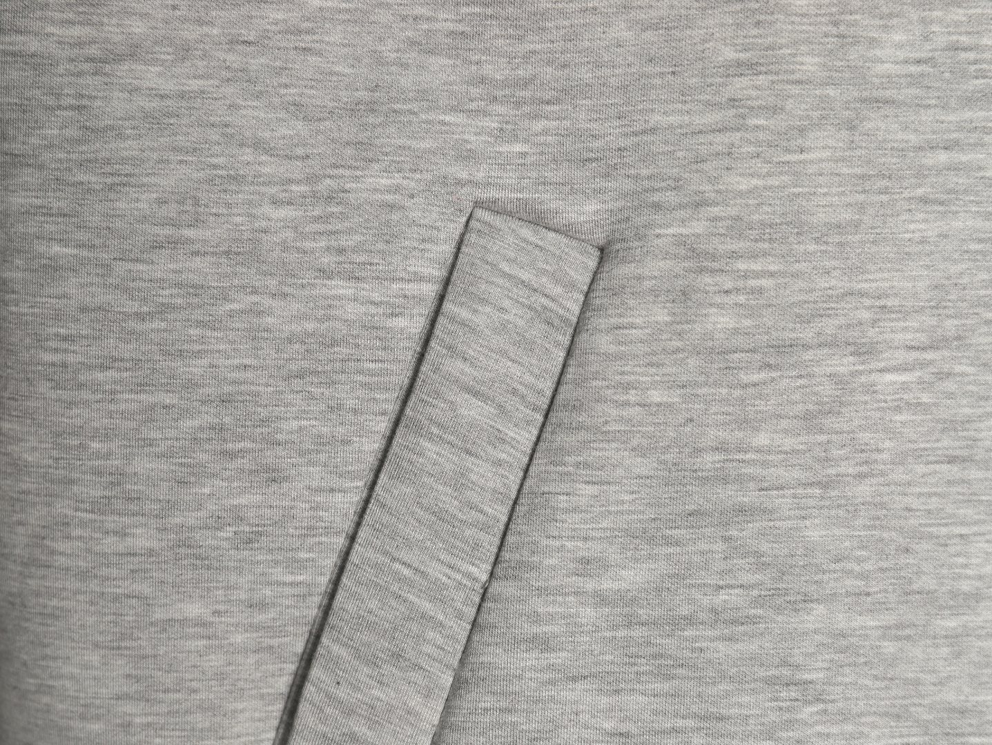 【Miumiu 公式旗艦店】ミュウミュウ  丸首の衛衣 スウェット ご好評に付き再入荷！241122