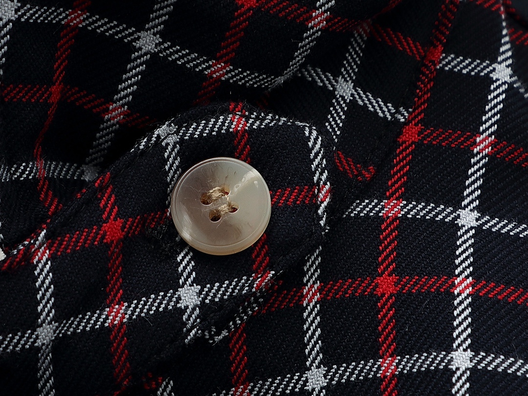 【Miumiu 公式旗艦店】 ミュウミュウ   ジャケット着  スウェット ご好評に付き再入荷！241122