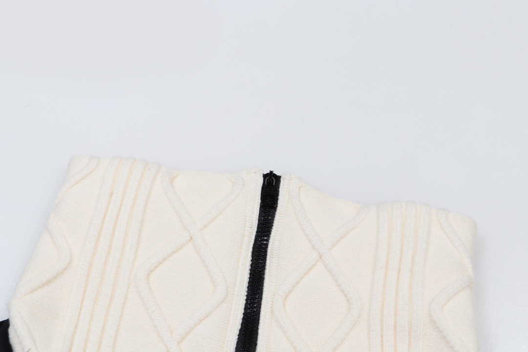 LV【LOUIS VUITTON  公式旗艦店】ルイヴィトン ジャケット着 好評に付き再入荷！241122