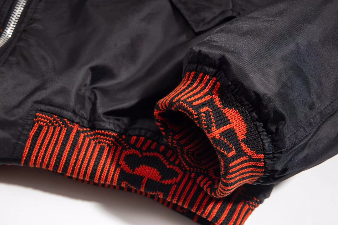 【PRADA  公式旗艦店】プラダ   ジャケット着 好評に付き再入荷！241123