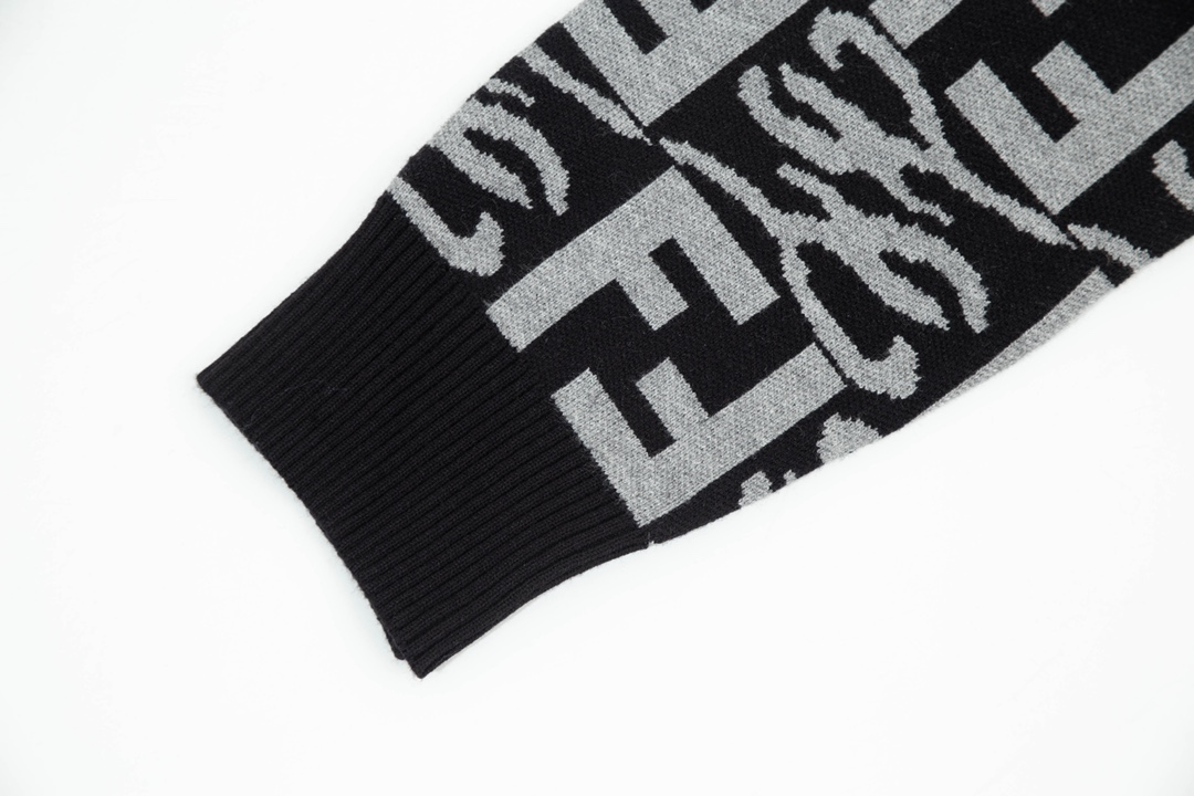 【FENDI 公式旗艦店】 フェンディ セーター好評に付き再入荷！