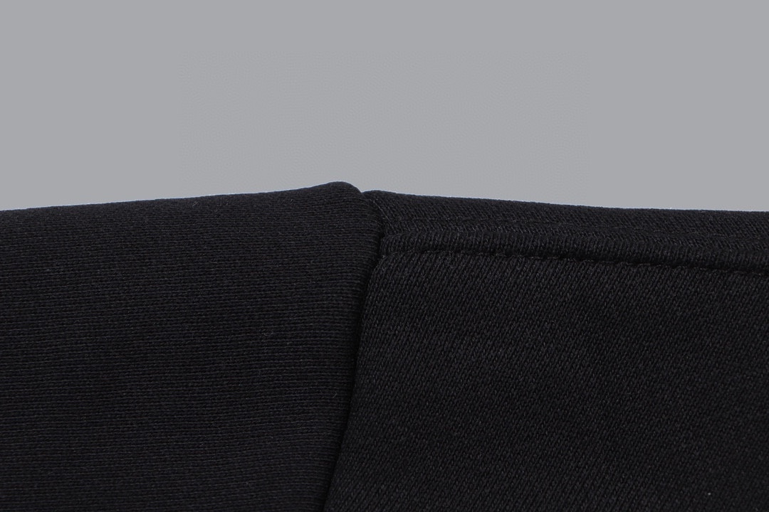 【PRADA 公式旗艦店】プラダ パーカー スウェット ご好評に付き再入荷！