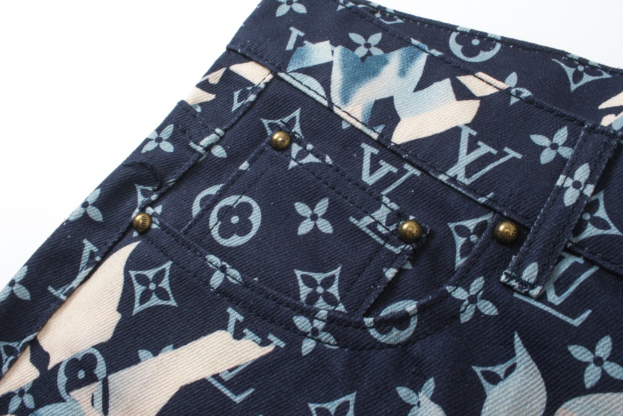 【LOUIS VUITTON公式旗艦店】ルイヴィトン  ジーパン  ご好評に付き再入荷！