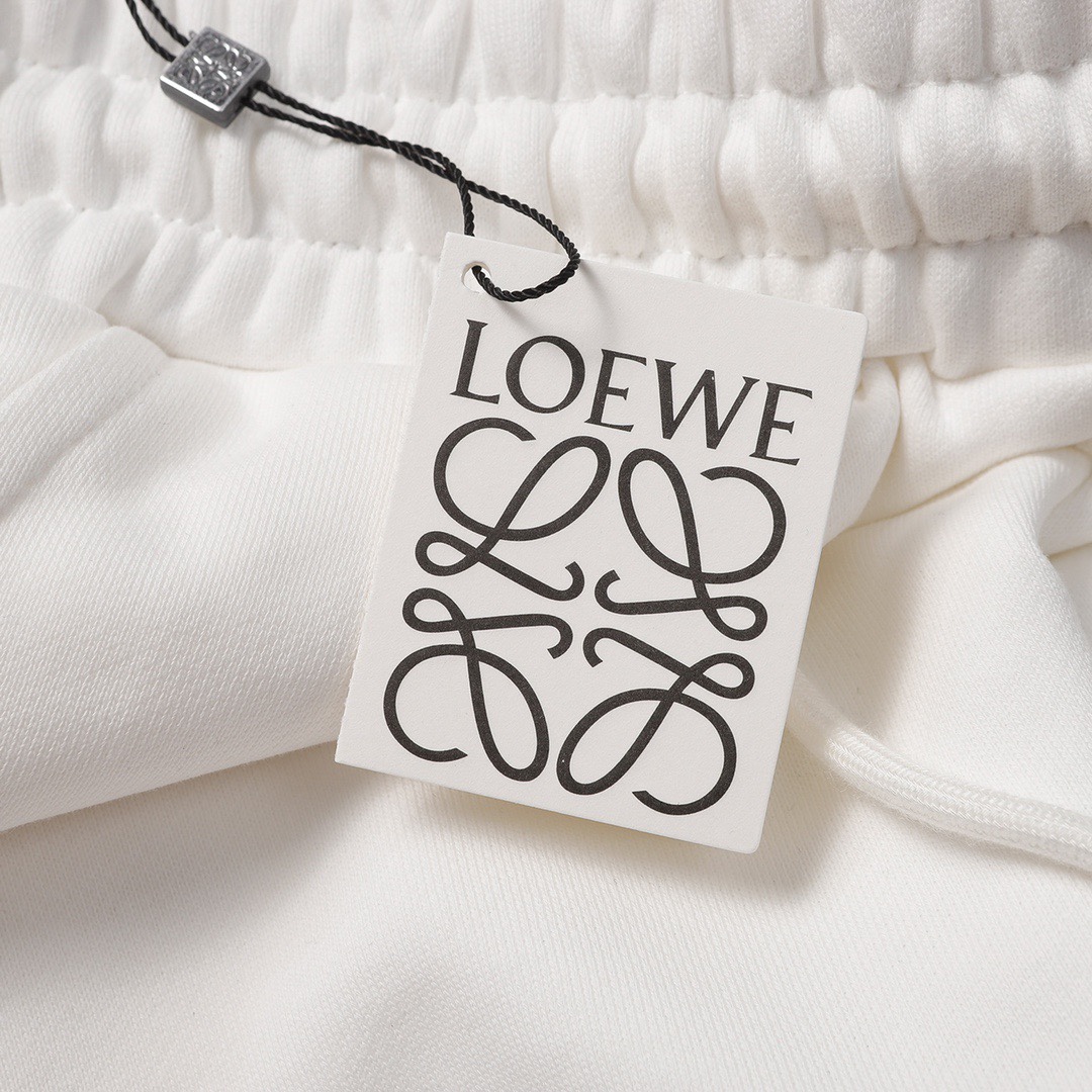 【LOEWE  公式旗艦店】ロエベ   ショートパンツ  ご好評に付き再入荷！