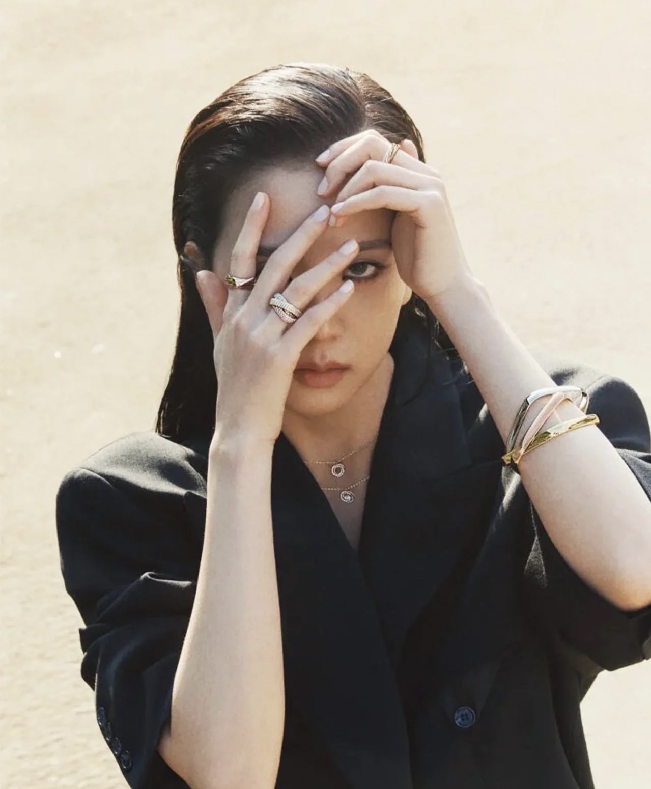 【CARTIER】ブレスレット、ファッションシンプルなスタイル 240729