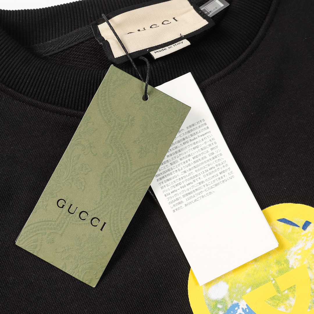【GUCCI  公式旗艦店】グッチ  丸首の衛衣 スウェットご好評に付き再入荷 240816
