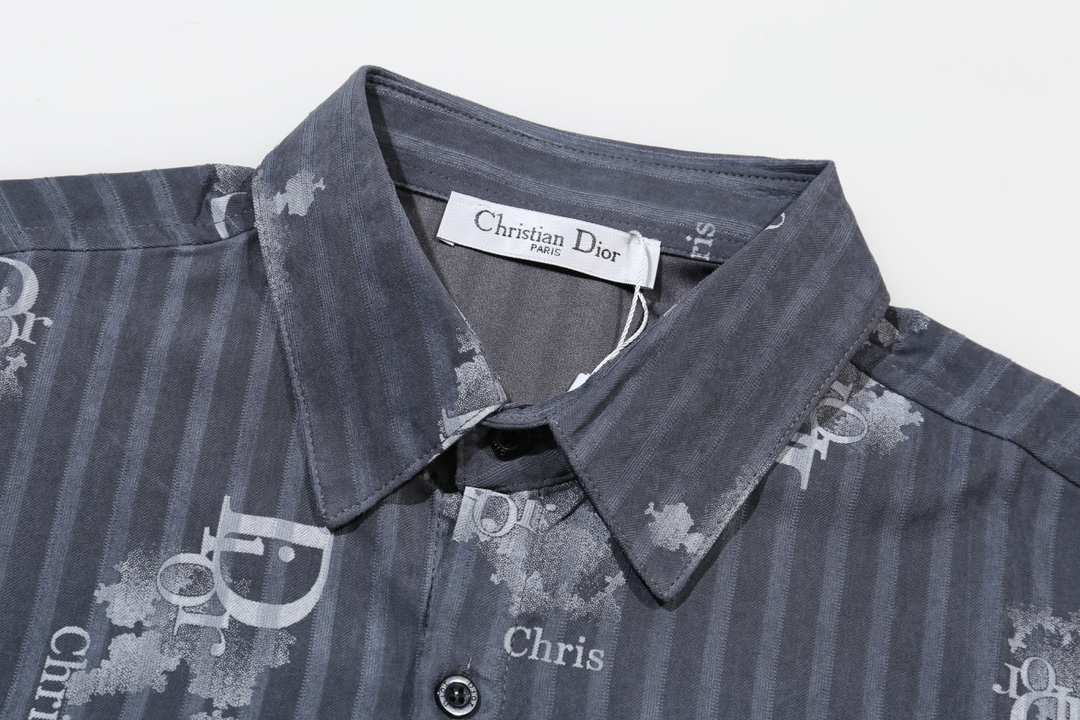 【DIOR  公式旗艦店】ディオール  シャツ  ご好評に付き再入荷 240816