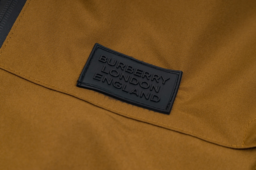 【BURBERRY】バーバリー   ジャケット着 男女兼用 ご好評に付き再入荷！240920