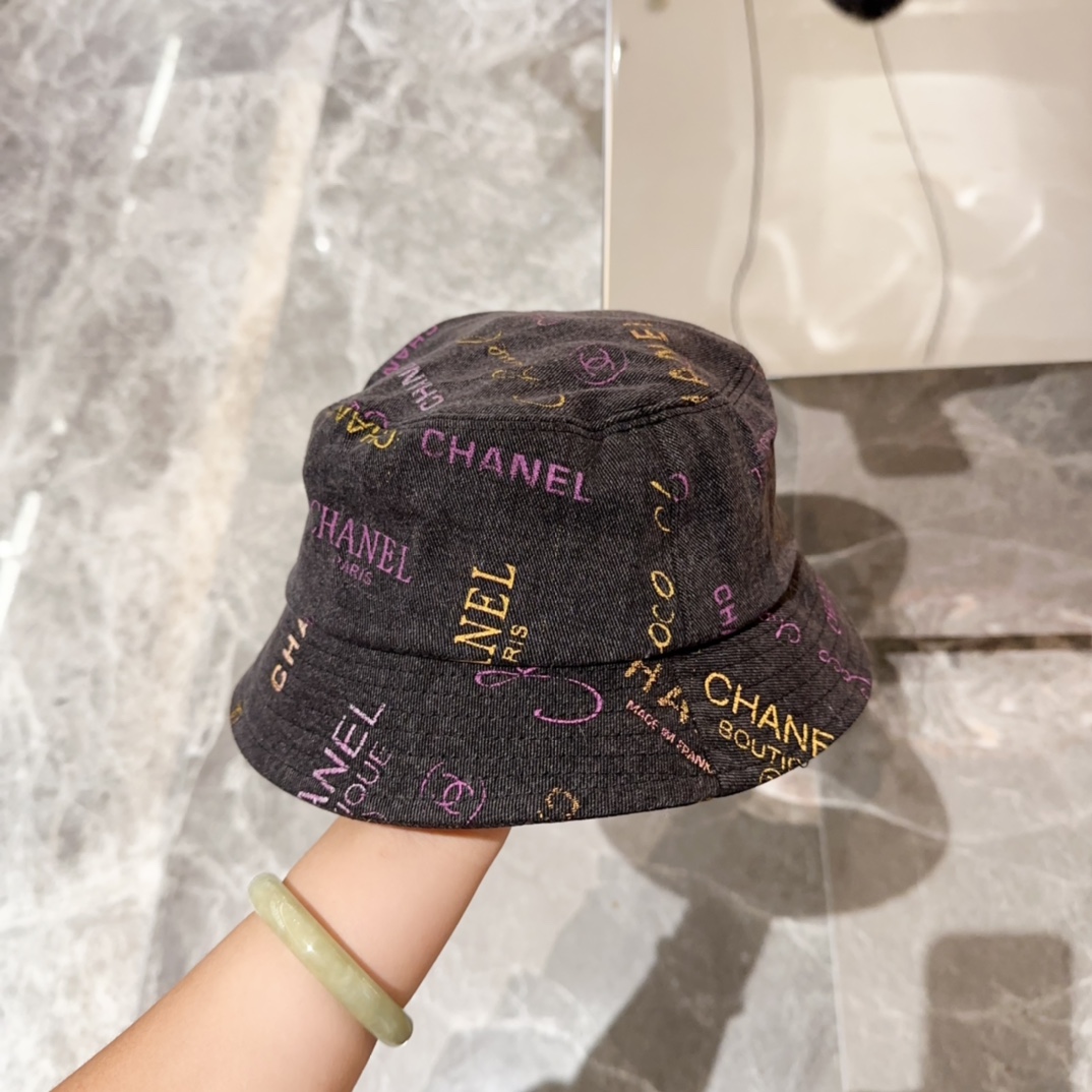 CHANEL(シャネル)フィッシャーマンズハット 240904