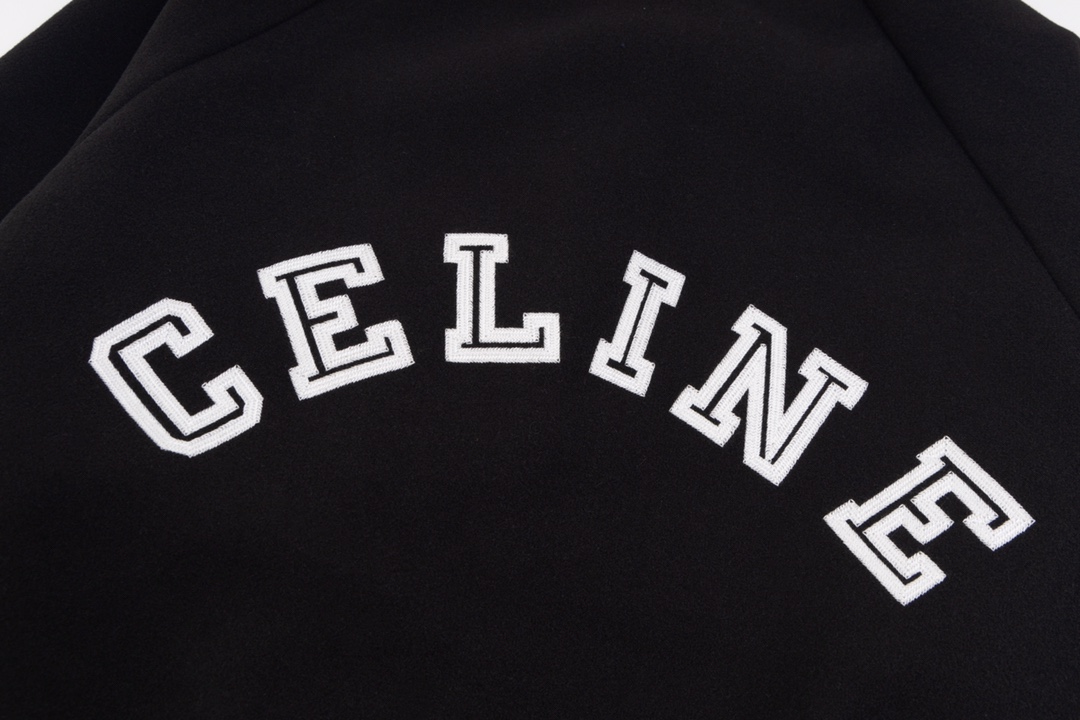 【CELINE】セリーヌ  ジャケット着ご好評に付き再入荷！240923