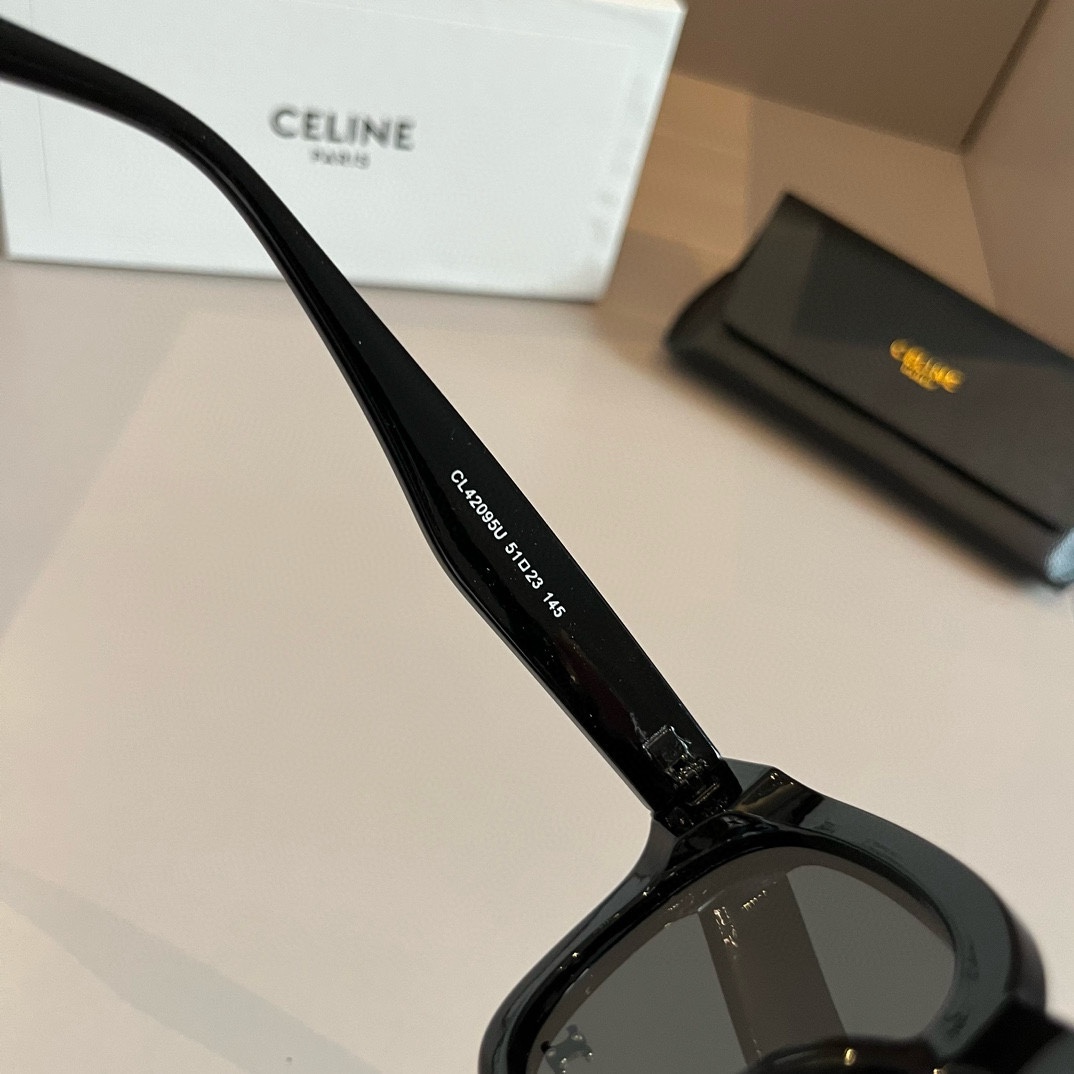 CELINE(セリーヌ) サングラス  241014
