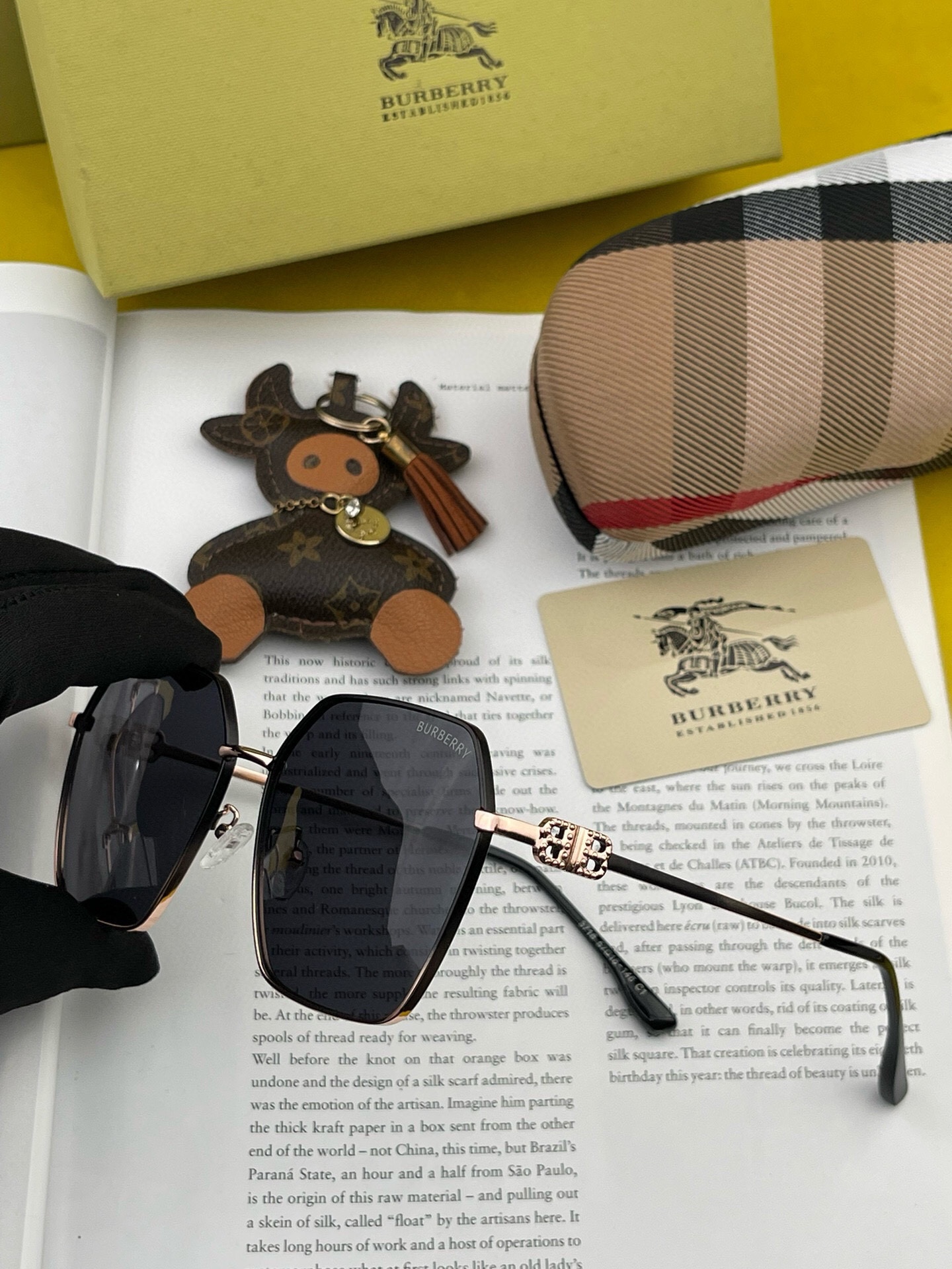 BURBERRY(バーバリー) サングラス  241014