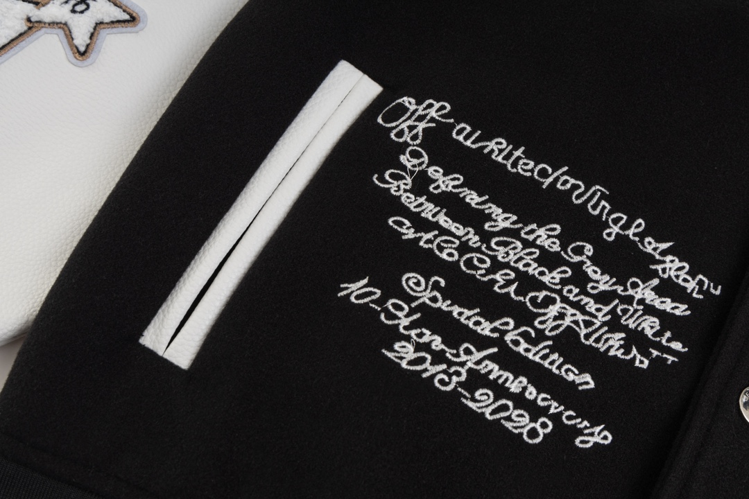 【OFF-WHITE  公式旗艦店】オフホワイト  野球着  ジャケット着ご好評に付き再入荷！241023