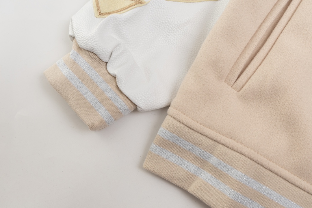 【OFF-WHITE  公式旗艦店】オフホワイト  野球着  ジャケット着ご好評に付き再入荷！241023