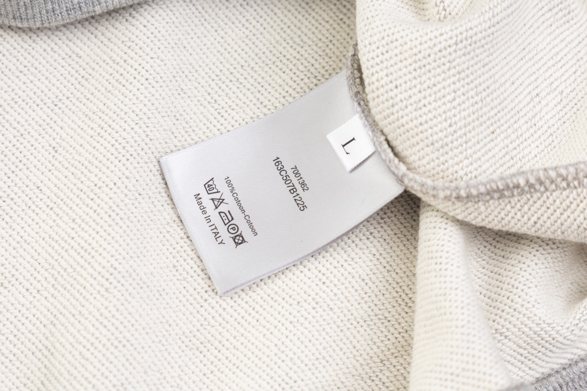 【DIOR 公式旗艦店】ディオール  丸首の衛衣 スウェットご好評に付き再入荷 241025